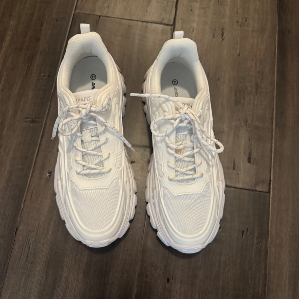 DREAM PAIRS Chunky Fashion Sneakers for Women Size 11 - White